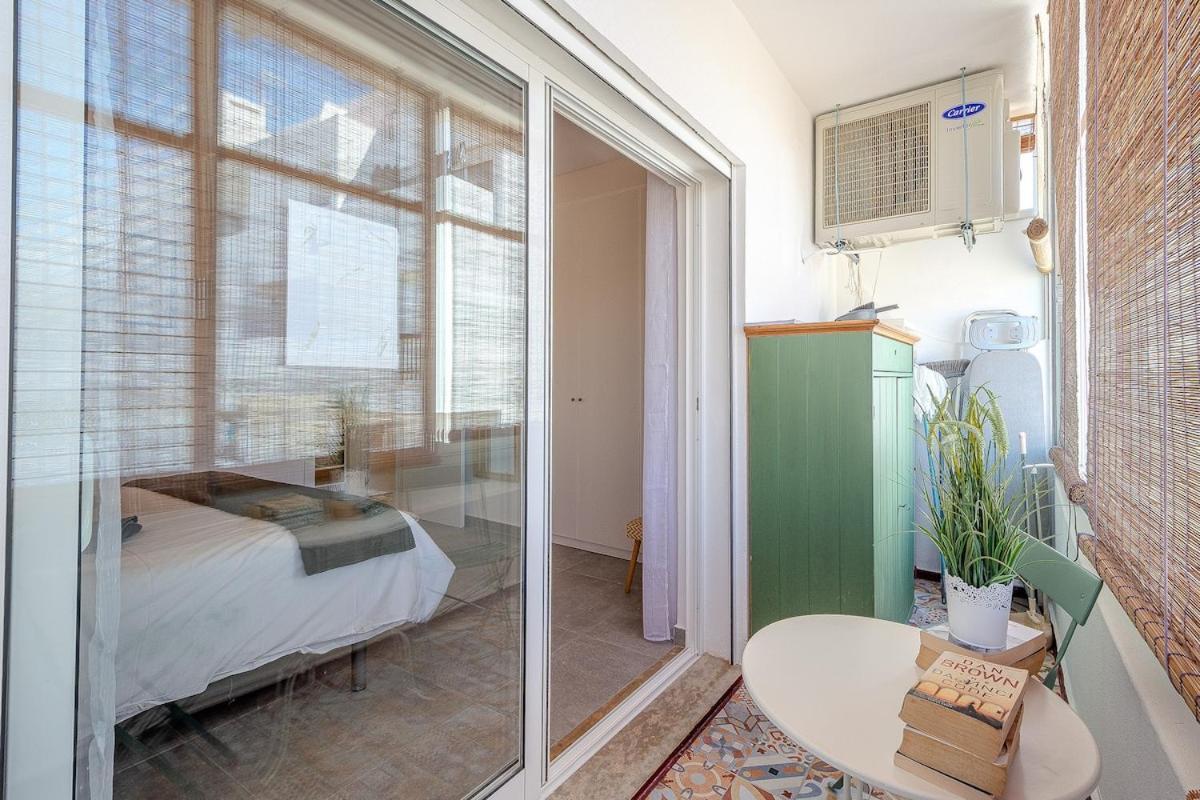Old Town Sea View Apartamento *