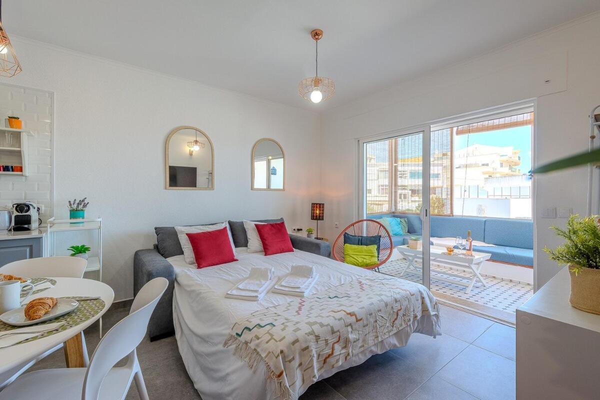 Old Town Sea View Apartamento *